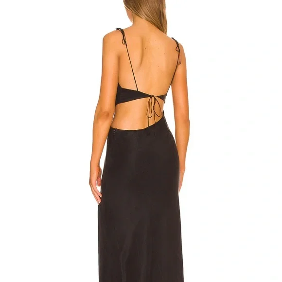 For love and lemons Kyra Cut Out Maxi Dress in Black - Picture 2 of 16